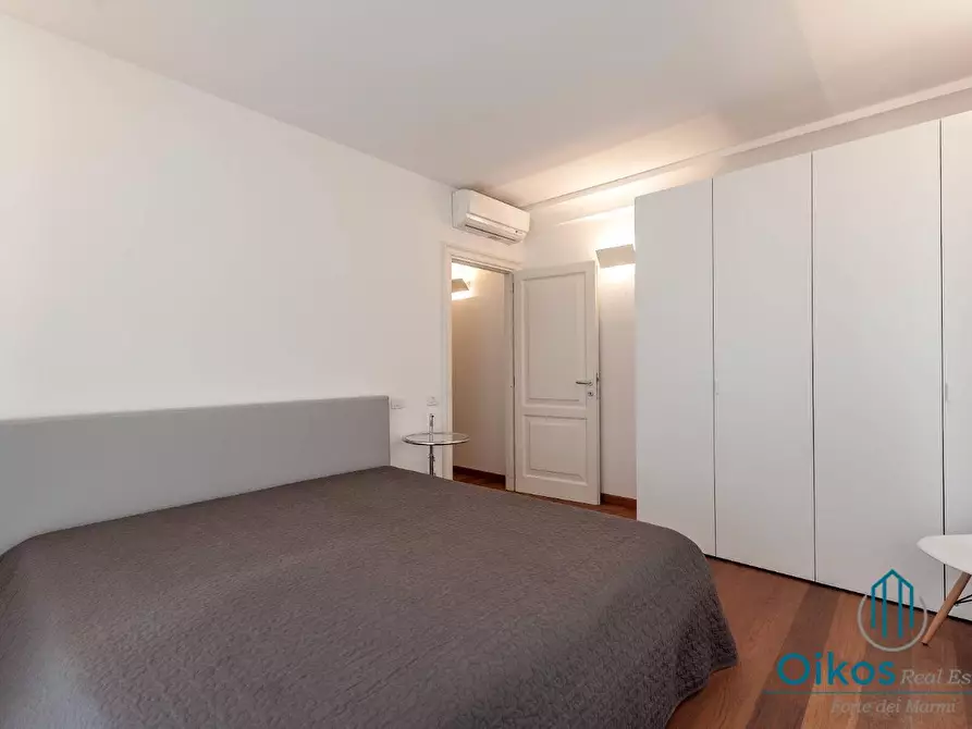 Immagine 10 di Mansarda in affitto  a Forte Dei Marmi