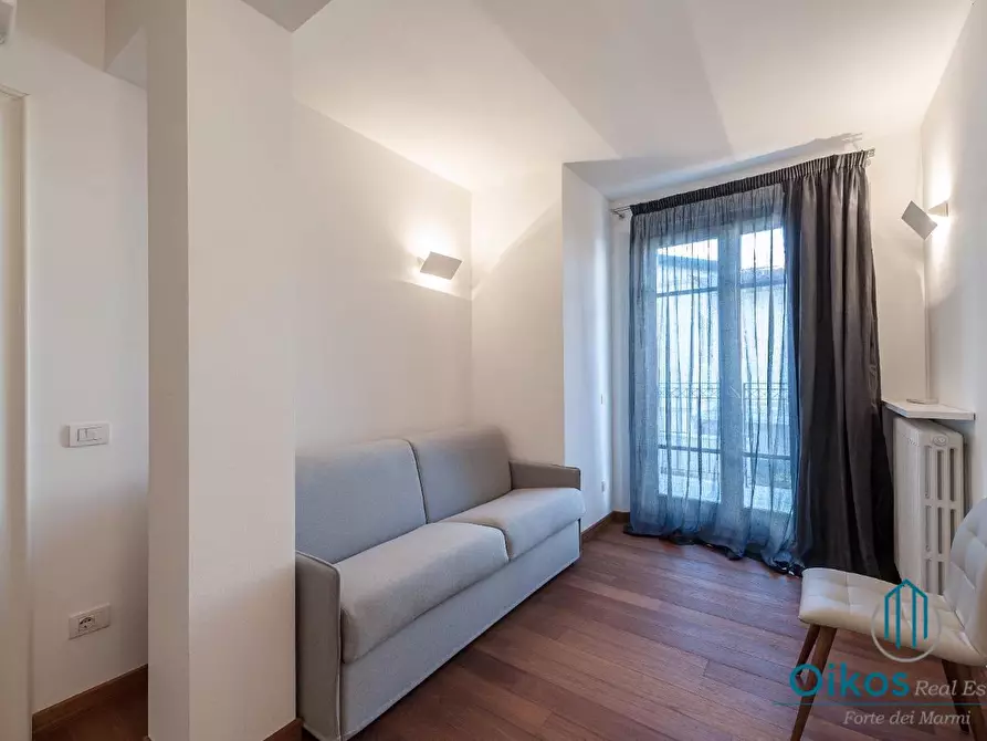 Immagine 6 di Mansarda in affitto  a Forte Dei Marmi