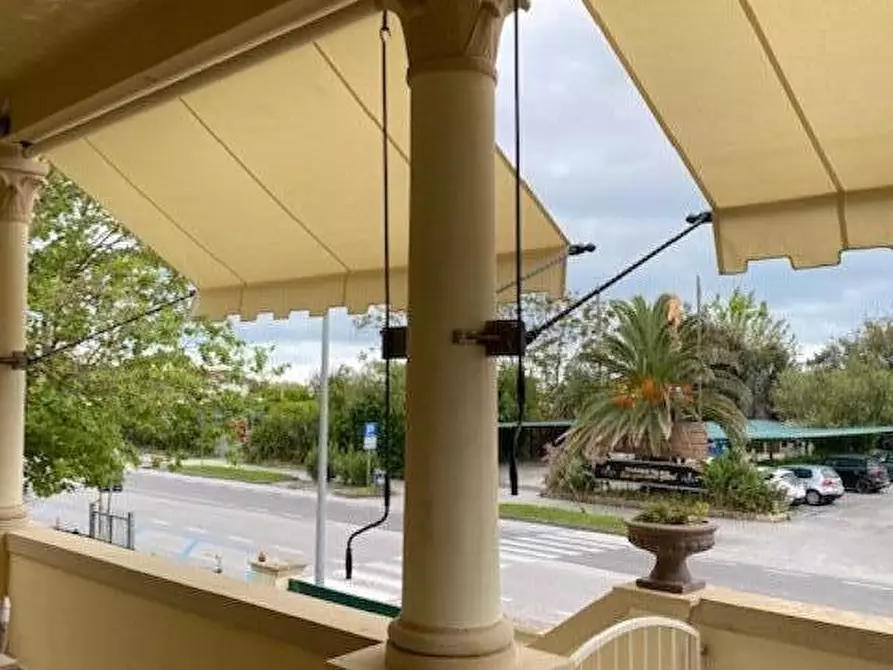 Immagine 3 di Appartamento in affitto  a Pietrasanta