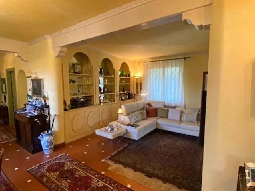 Immagine 6 di Casa bifamiliare in vendita  a Forte Dei Marmi