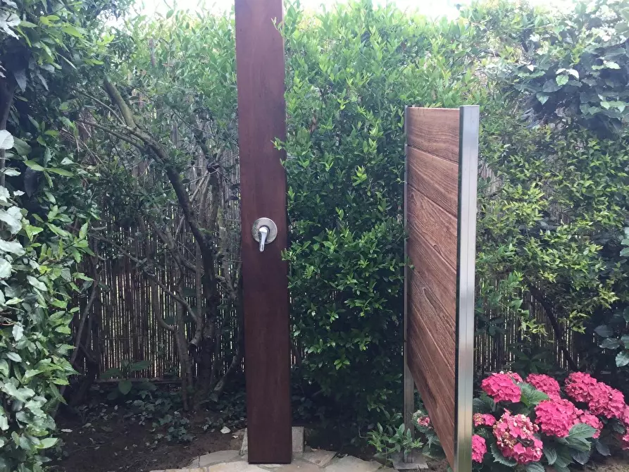 Immagine 21 di Villa in affitto  a Pietrasanta