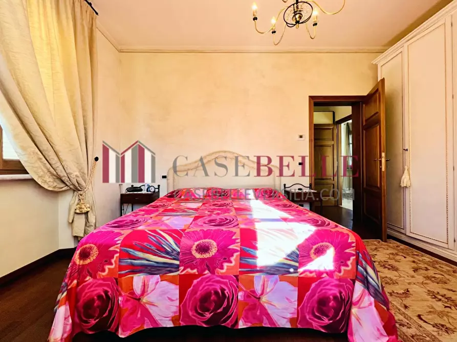 Immagine 27 di Villa in vendita  a Pietrasanta