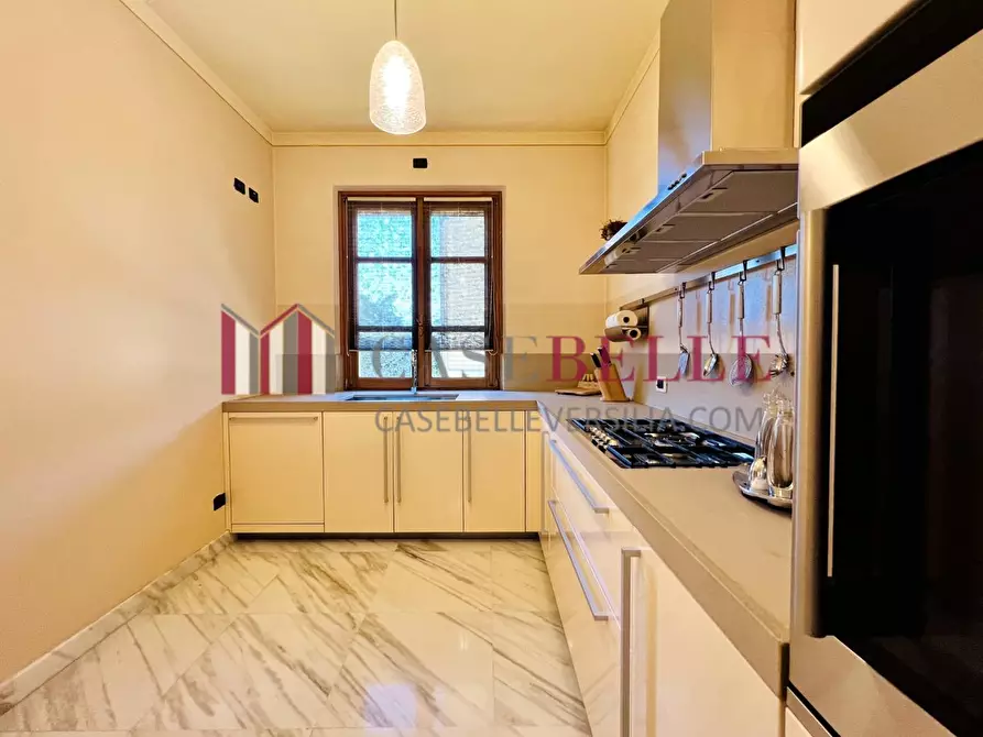 Immagine 18 di Villa in vendita  a Pietrasanta
