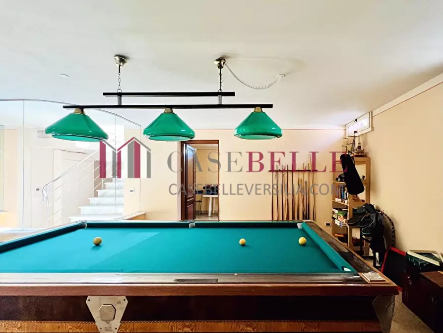 Immagine 49 di Villa in vendita  a Pietrasanta