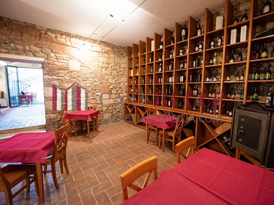 Immagine 6 di Bar / Ristorante in vendita  a Massa Marittima