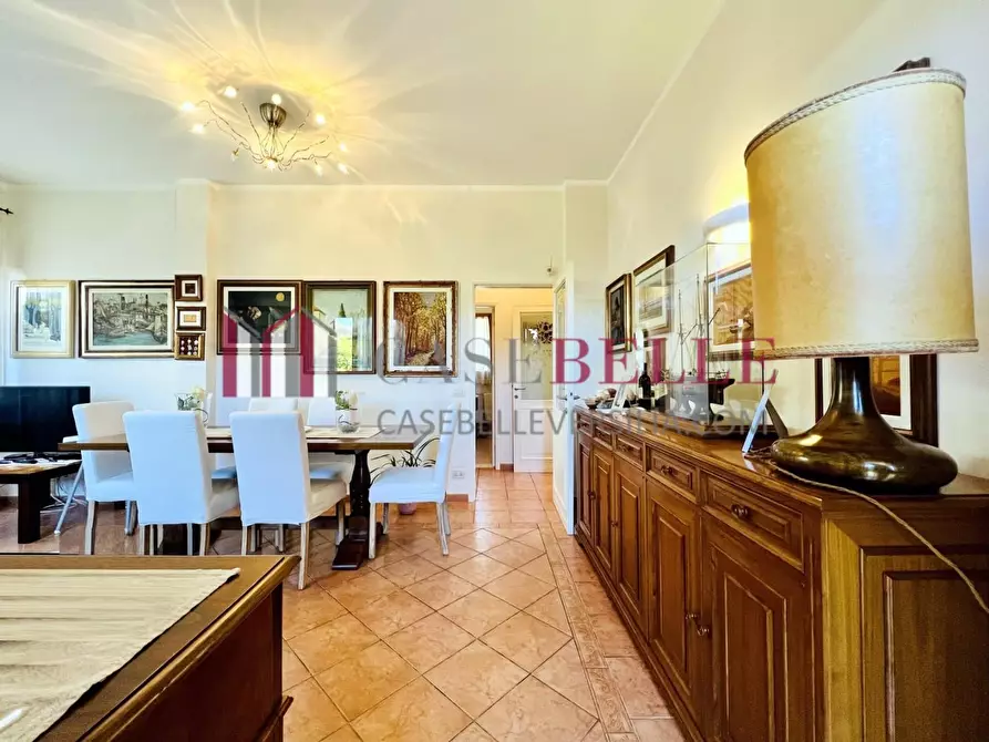 Immagine 2 di Villa in affitto  a Forte Dei Marmi