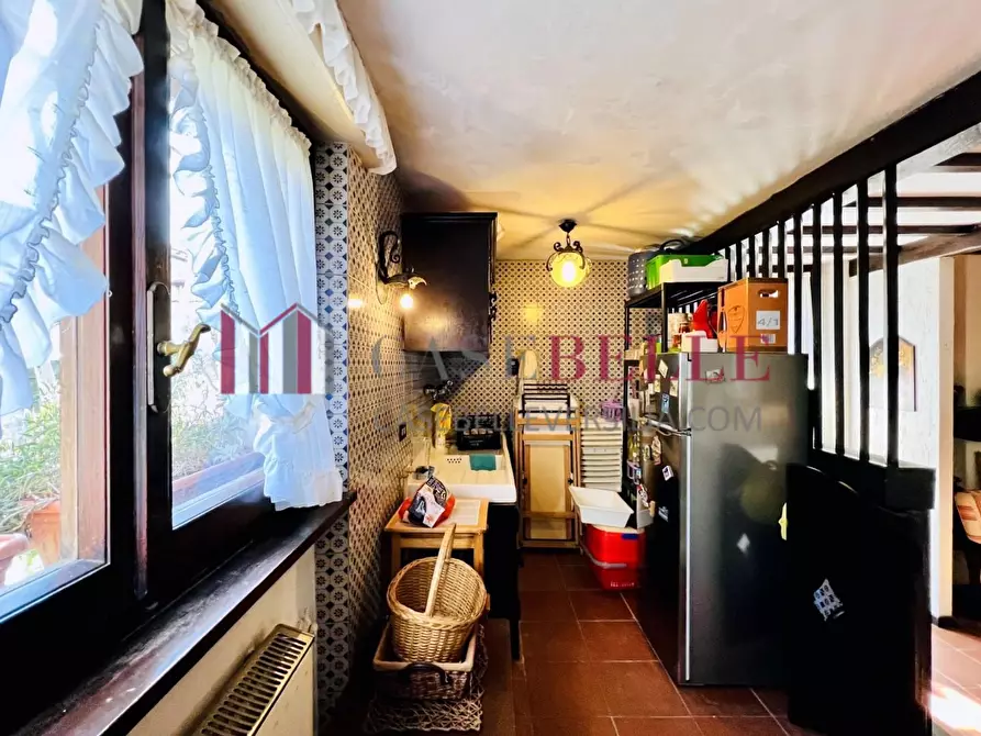 Immagine 12 di Villa in vendita  a Camaiore