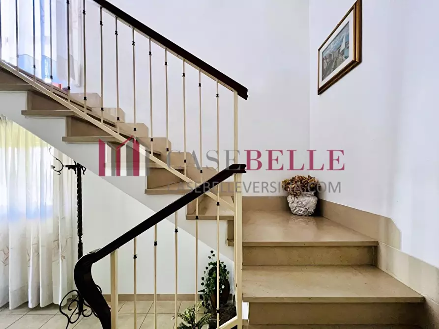 Immagine 22 di Villa in vendita  a Camaiore