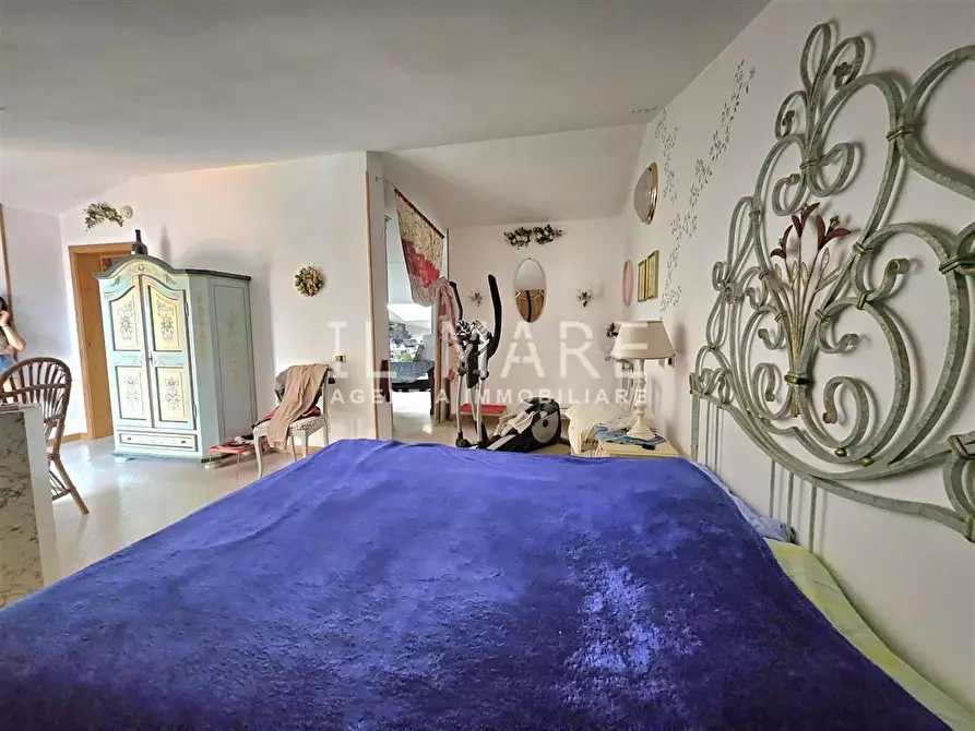 Immagine 20 di Appartamento in vendita  a Massa