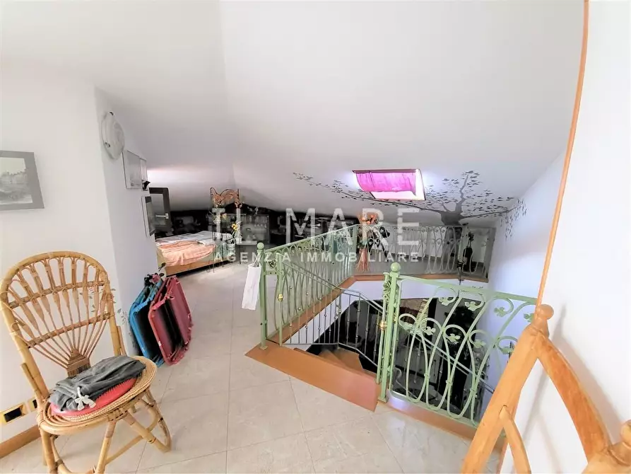 Immagine 11 di Appartamento in vendita  a Massa