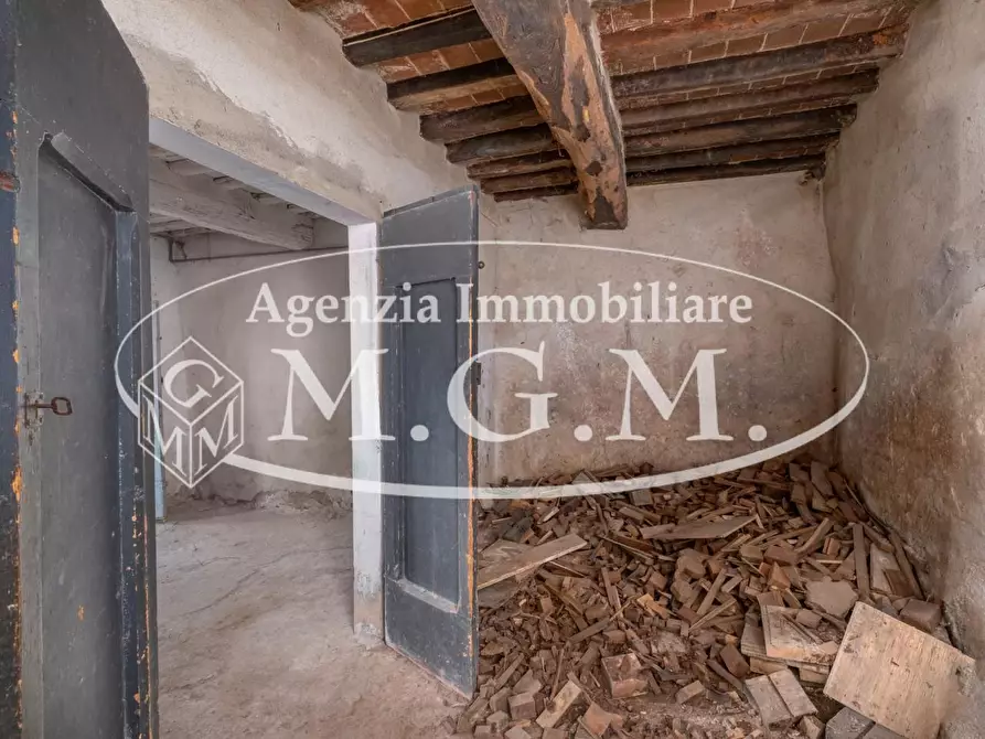 Immagine 34 di Appartamento in vendita  a Buti