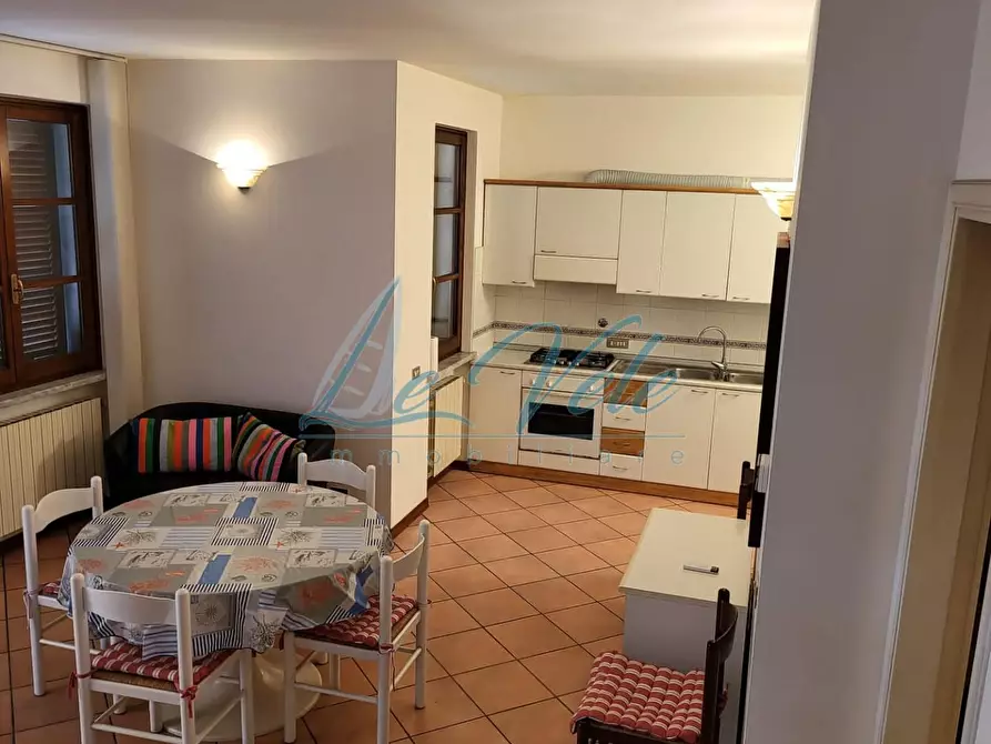 Immagine 2 di Villetta a schiera in vendita  a Massa