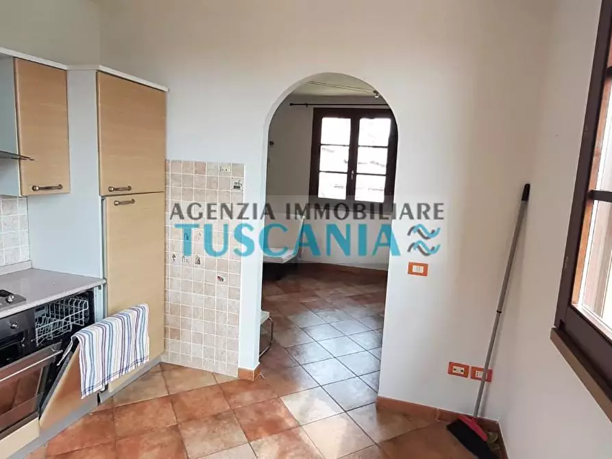 Immagine 3 di Appartamento in vendita  a Casale Marittimo