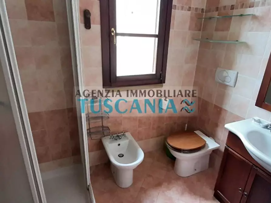Immagine 8 di Appartamento in vendita  a Casale Marittimo