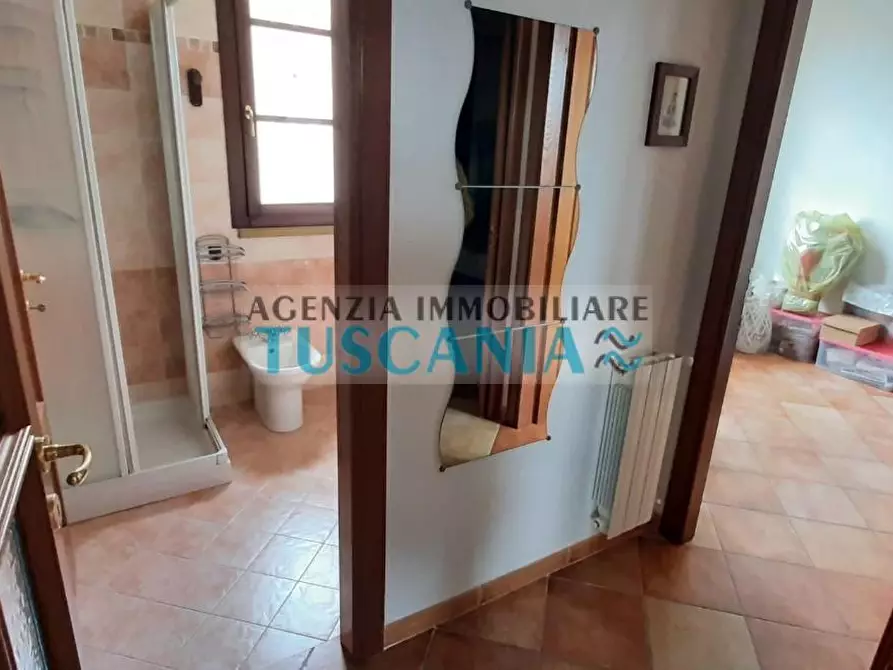 Immagine 11 di Appartamento in vendita  a Casale Marittimo