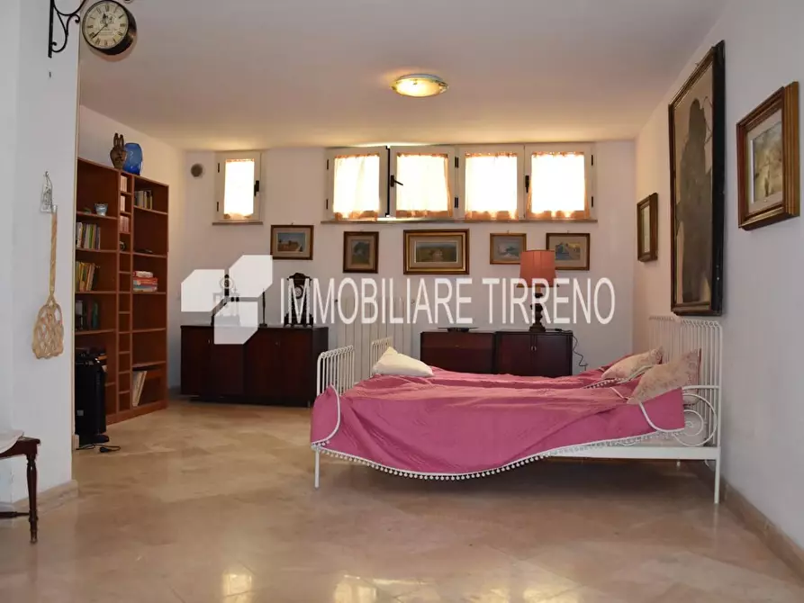 Immagine 15 di Appartamento in affitto  a Massa