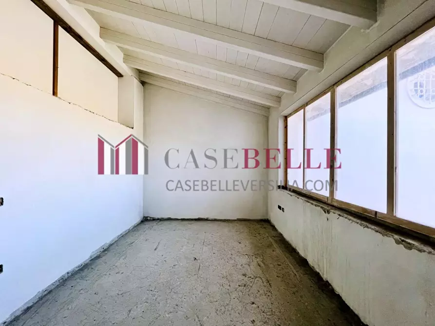 Immagine 27 di Casa quadrifamiliare in vendita  a Camaiore