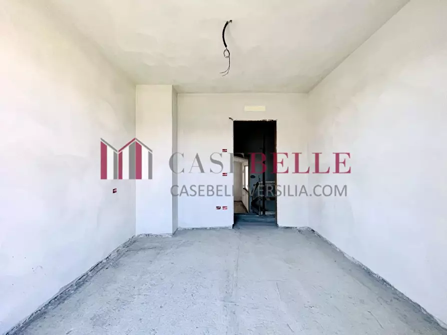 Immagine 33 di Casa quadrifamiliare in vendita  a Camaiore