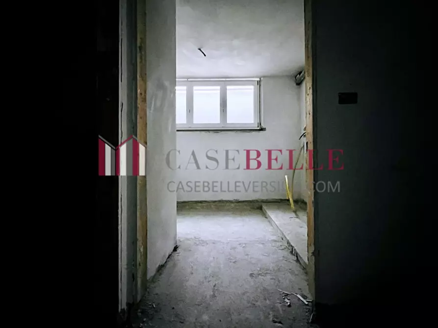 Immagine 18 di Casa quadrifamiliare in vendita  a Camaiore