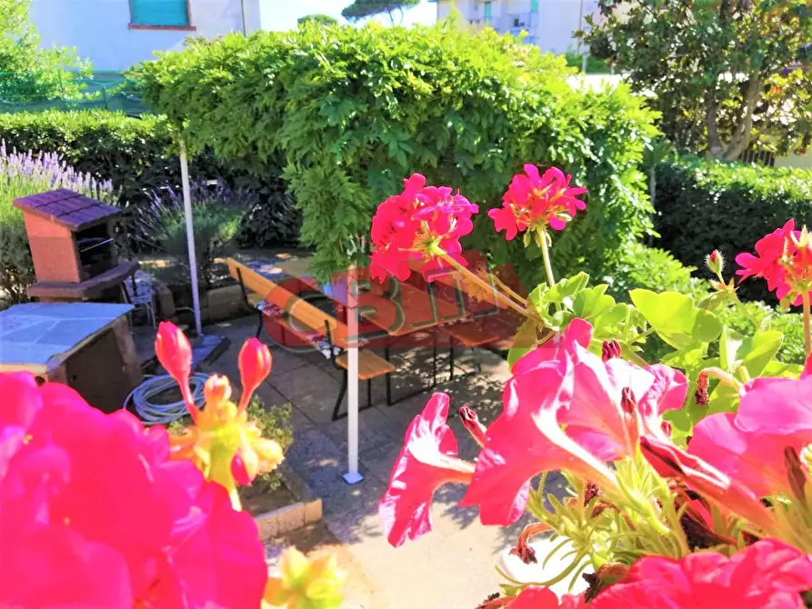 Immagine 40 di Casa bifamiliare in vendita  a Pisa