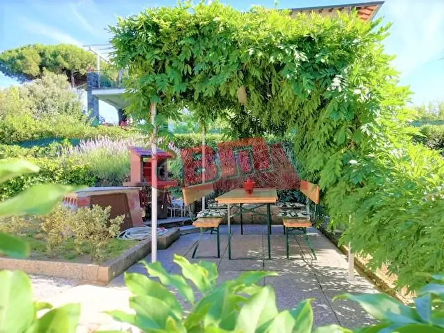 Immagine 38 di Casa bifamiliare in vendita  a Pisa