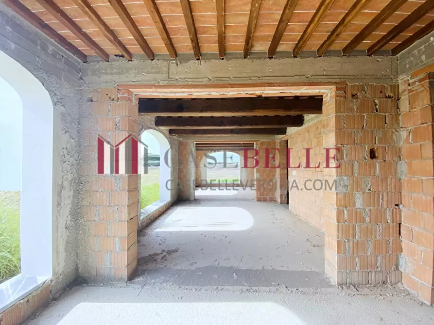 Immagine 3 di Rustico / casale in vendita  a Camaiore