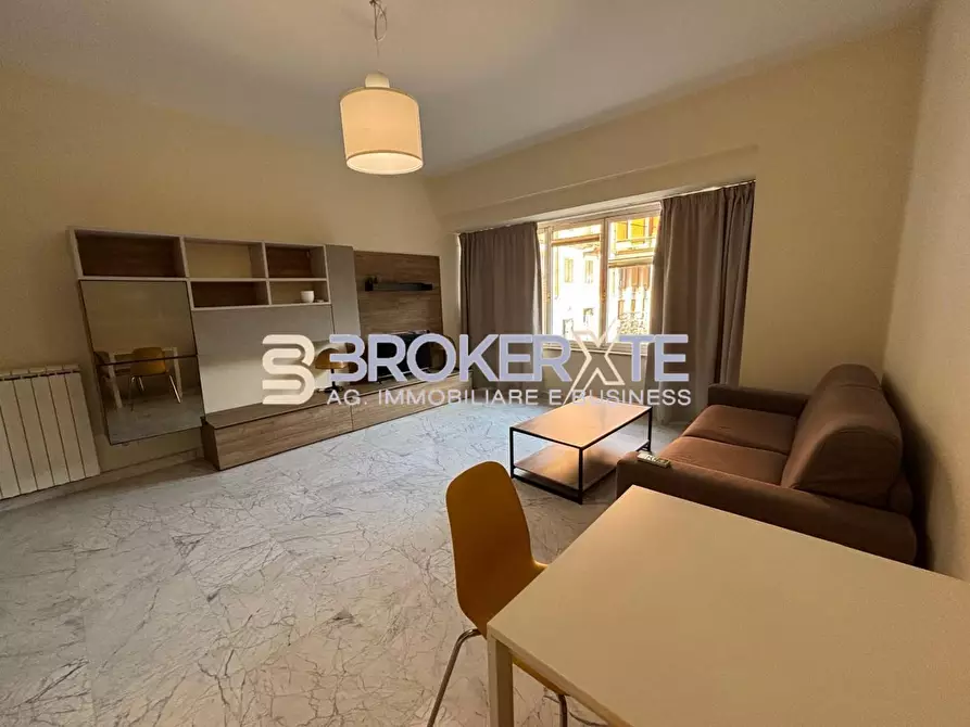 Immagine 1 di Appartamento in vendita  a Carrara