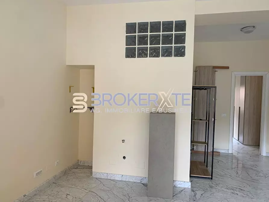 Immagine 7 di Appartamento in vendita  a Carrara