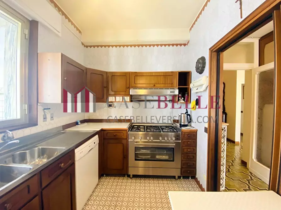 Immagine 12 di Appartamento in affitto  a Forte Dei Marmi