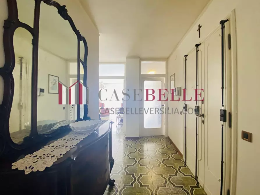 Immagine 51 di Appartamento in affitto  a Forte Dei Marmi