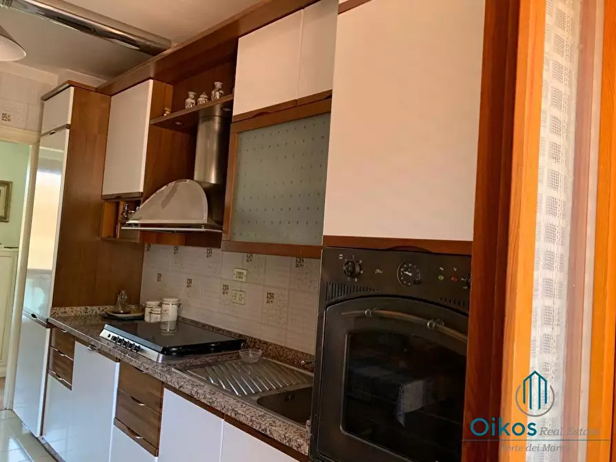 Immagine 7 di Appartamento in affitto  a Forte Dei Marmi