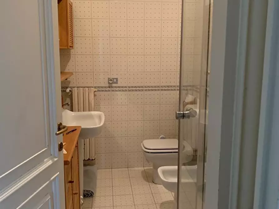 Immagine 15 di Appartamento in affitto  a Forte Dei Marmi