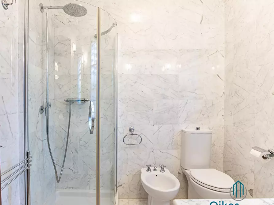 Immagine 16 di Villa in affitto  a Forte Dei Marmi