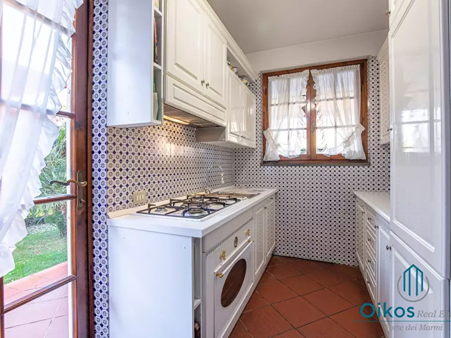 Immagine 9 di Villa in affitto  a Forte Dei Marmi