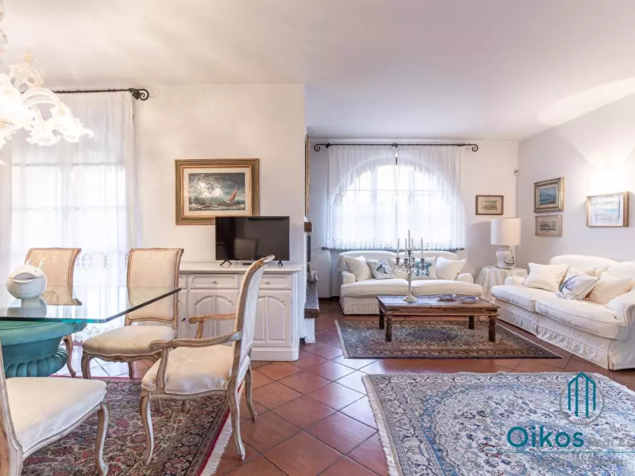 Immagine 6 di Villa in affitto  a Forte Dei Marmi