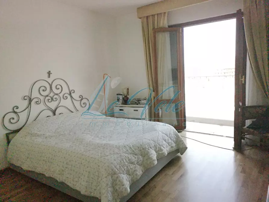 Immagine 6 di Appartamento in vendita  a Massa