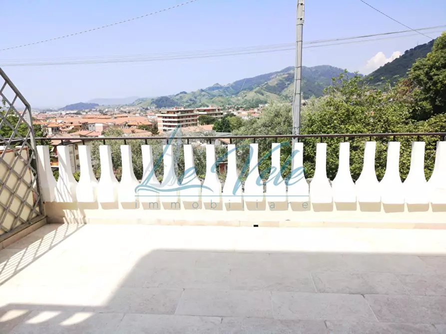 Immagine 17 di Appartamento in vendita  a Massa