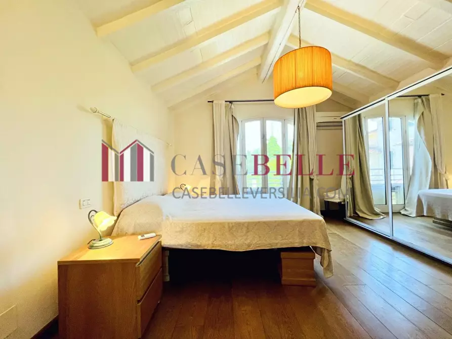 Immagine 15 di Casa indipendente in affitto  a Forte Dei Marmi