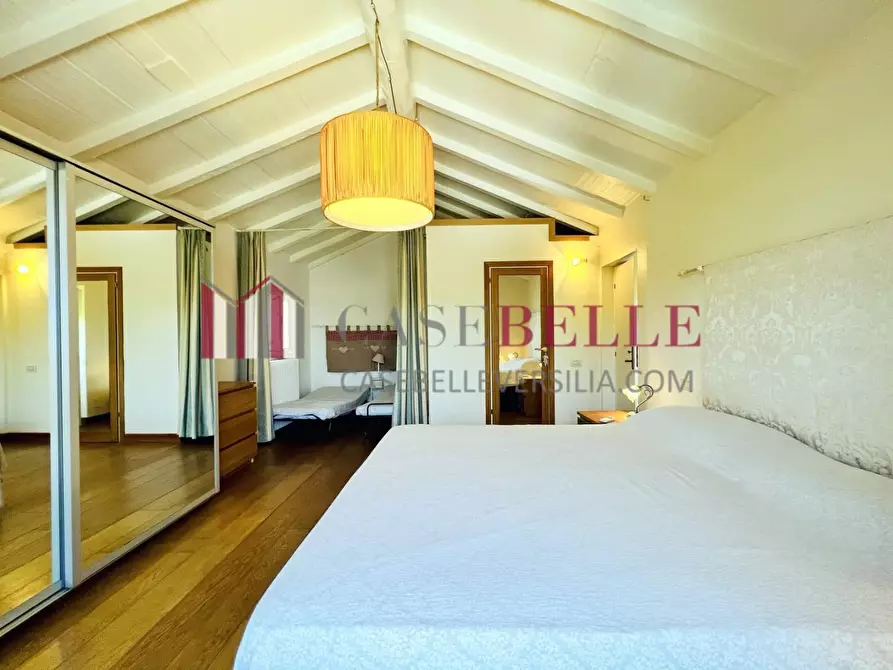 Immagine 17 di Casa indipendente in affitto  a Forte Dei Marmi