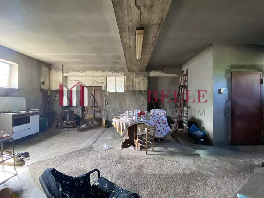 Immagine 45 di Rustico / casale in vendita  a Massarosa