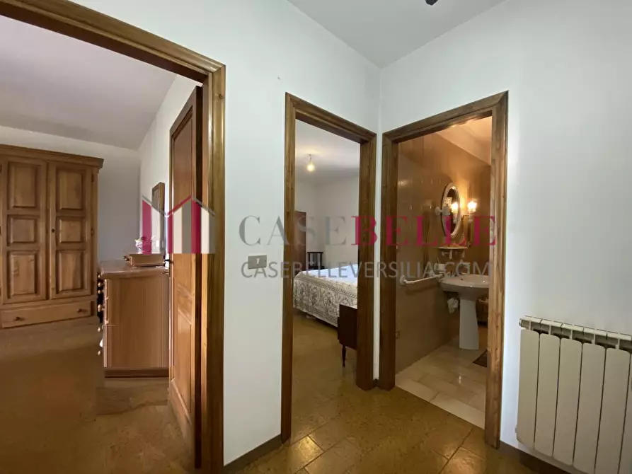 Immagine 22 di Rustico / casale in vendita  a Massarosa