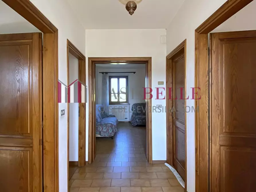 Immagine 2 di Rustico / casale in vendita  a Massarosa