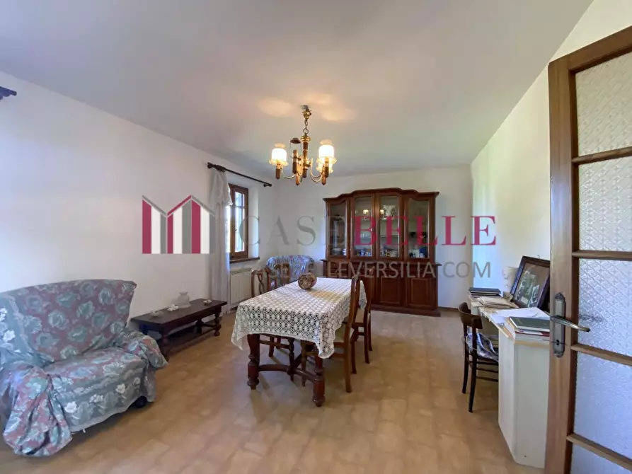 Immagine 1 di Rustico / casale in vendita  a Massarosa