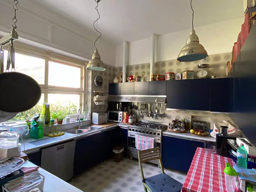 Immagine 10 di Villa in vendita  a Pietrasanta