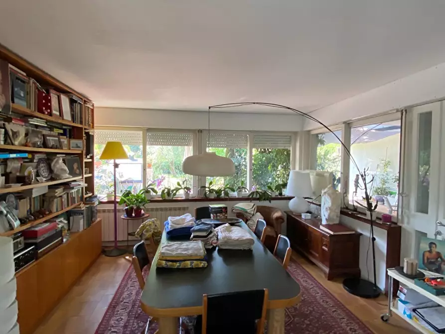 Immagine 9 di Villa in vendita  a Pietrasanta