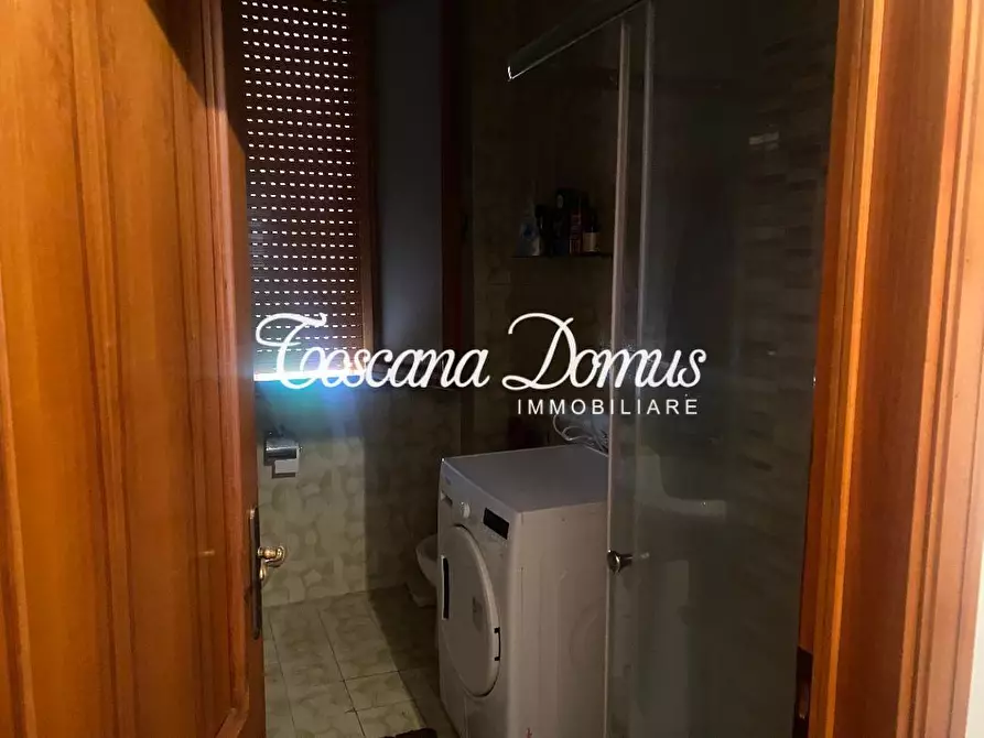 Immagine 3 di Appartamento in vendita  a Siena