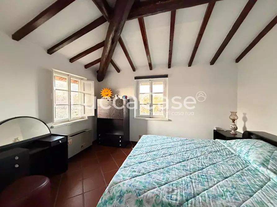 Immagine 23 di Villa in vendita  a Capannori
