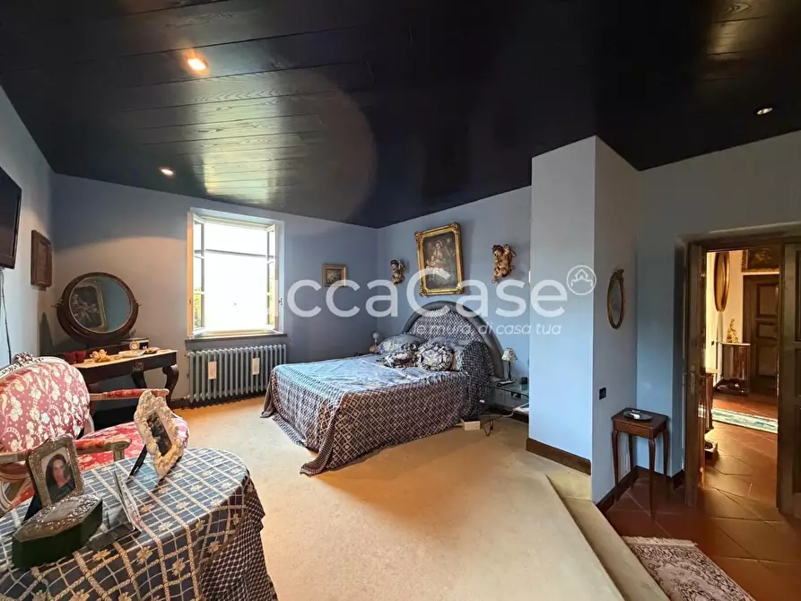 Immagine 7 di Villa in vendita  a Capannori