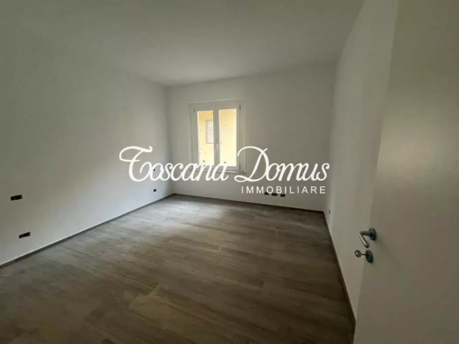 Immagine 9 di Appartamento in vendita  a Siena