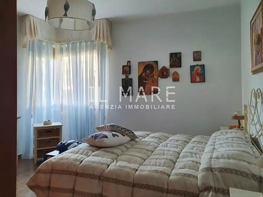 Immagine 10 di Appartamento in vendita  a Massa